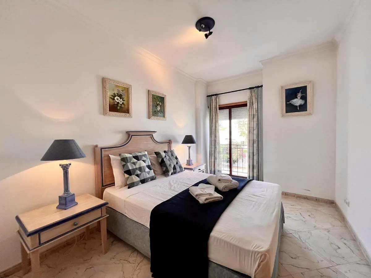 Quarteira Elegant With Pool By Homing Apartment 0*,  Portugal